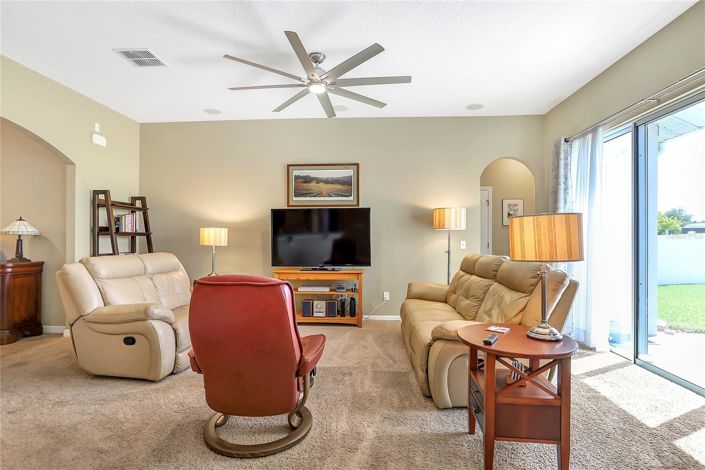 Image No.9-4 Bed House for sale