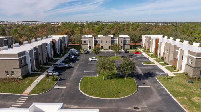 Image No.38-5 Bed Townhouse for sale