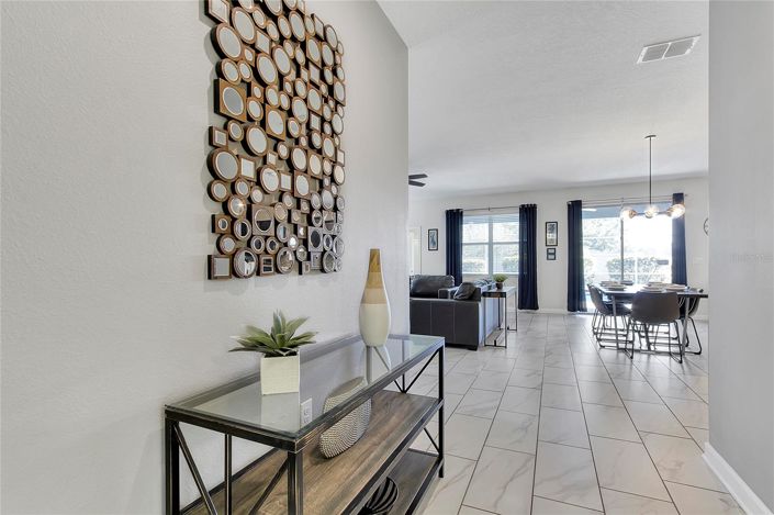 Image No.3-6 Bed House for sale