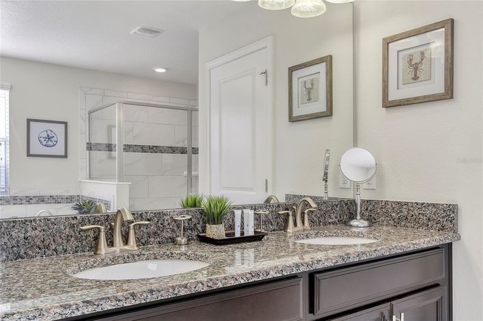 Image No.33-6 Bed House for sale