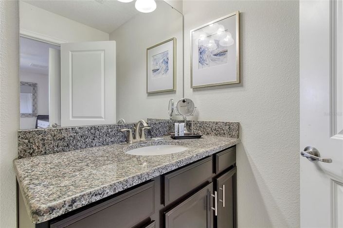 Image No.39-6 Bed House for sale