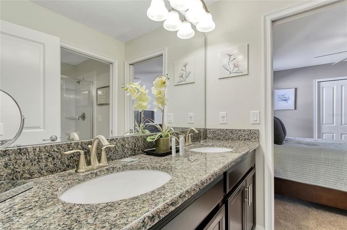 Image No.41-6 Bed House for sale