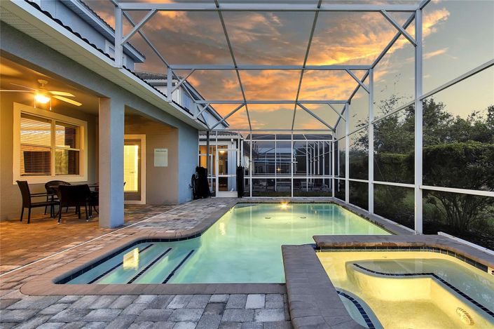 Image No.55-6 Bed House for sale