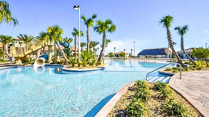 Image No.60-6 Bed House for sale