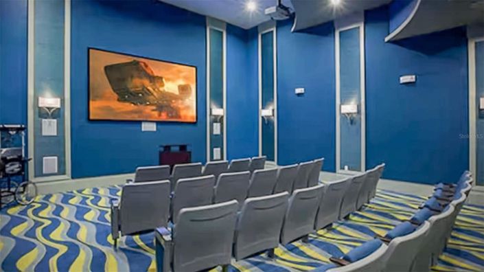 Image No.65-6 Bed House for sale