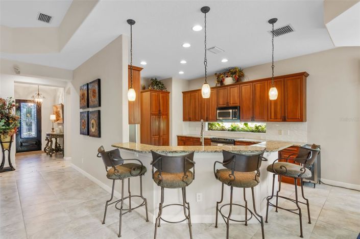 Image No.3-3 Bed House for sale