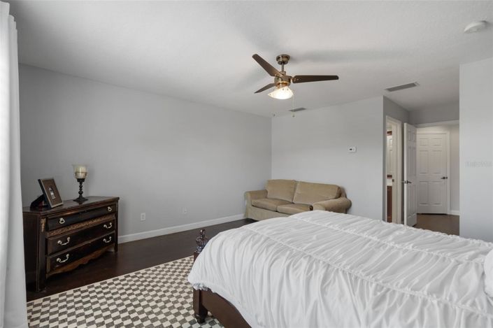 Image No.32-3 Bed House for sale