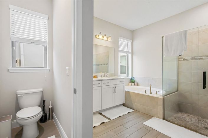 Image No.10-4 Bed House for sale