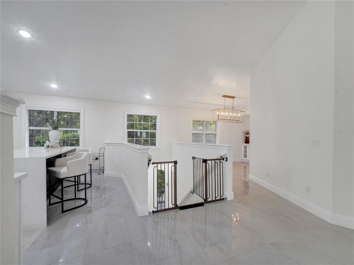 Image No.25-4 Bed House for sale