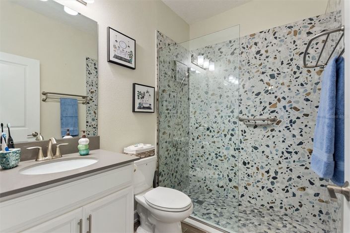 Image No.29-5 Bed House for sale