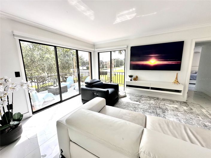 Image No.10-3 Bed Apartment for sale