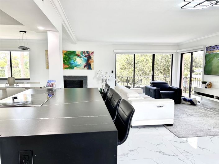 Image No.18-3 Bed Apartment for sale