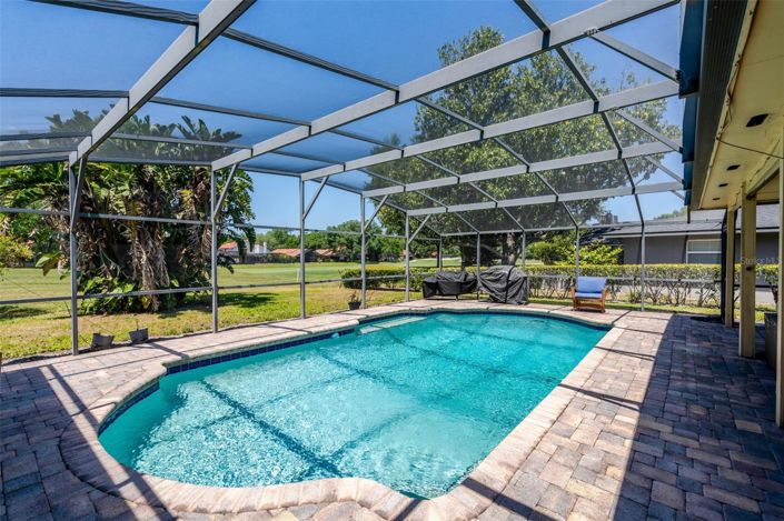 Image No.8-4 Bed House for sale