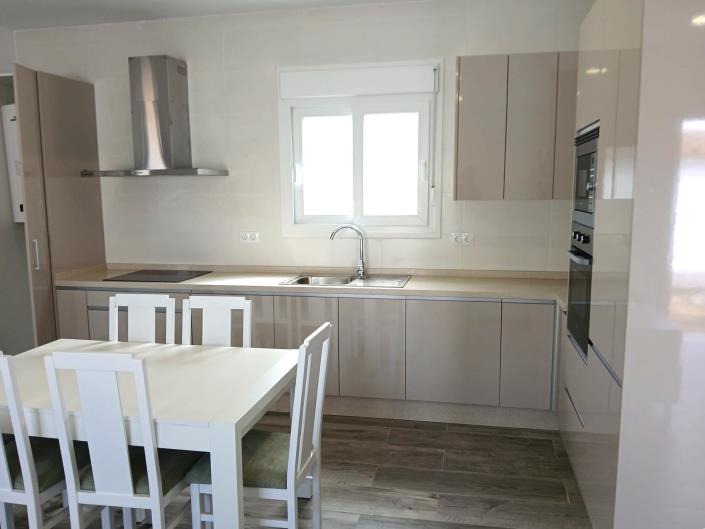 Image No.7-2 Bed Villa for sale