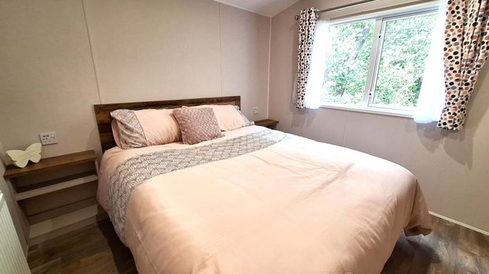 Image No.11-2 Bed Mobile Home for sale