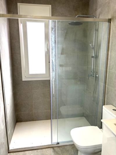 Image No.10-3 Bed Chalet for sale