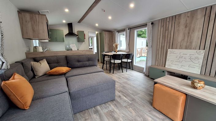 Image No.7-3 Bed Mobile Home for sale