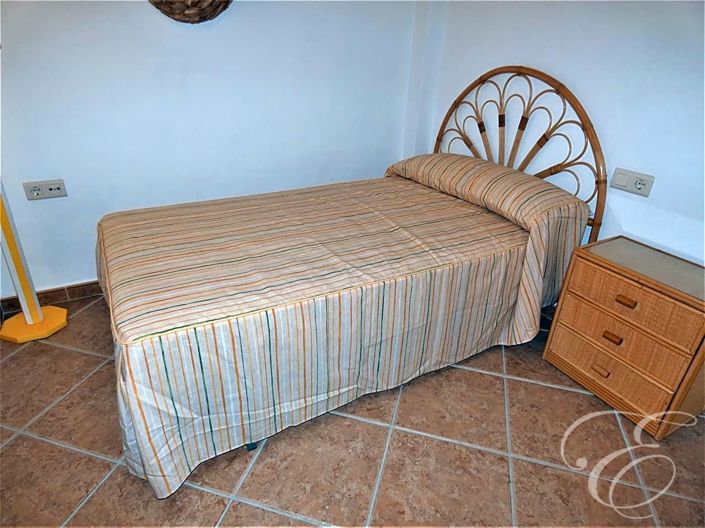 Image No.8-4 Bed Property for sale