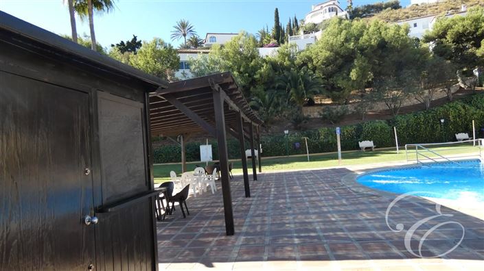 Image No.18-4 Bed Property for sale