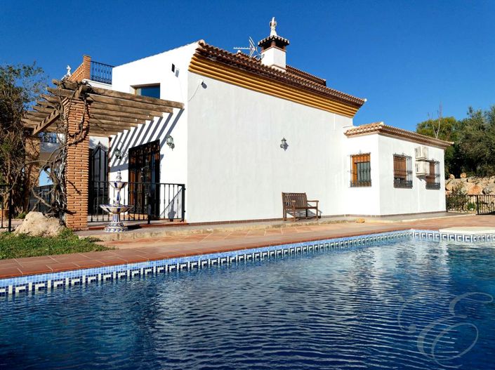 Image No.25-4 Bed Property for sale