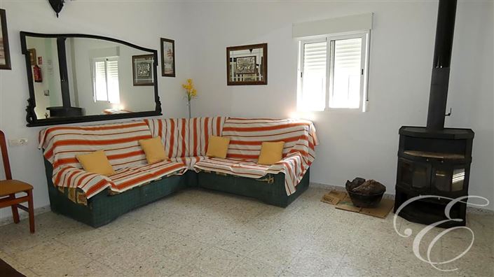 Image No.12-11 Bed Property for sale