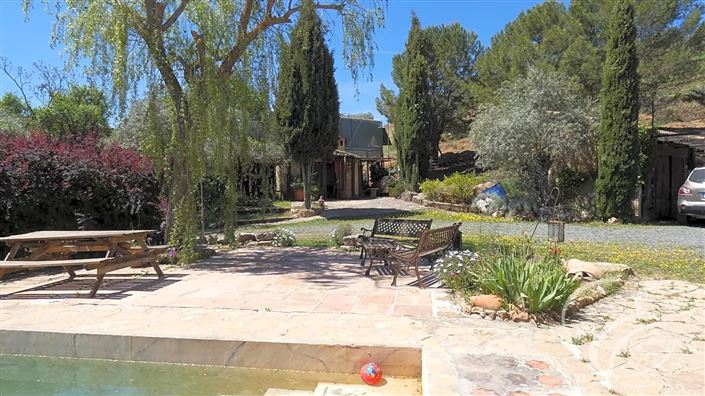 Image No.30-5 Bed Property for sale