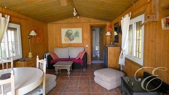 Image No.31-5 Bed Property for sale