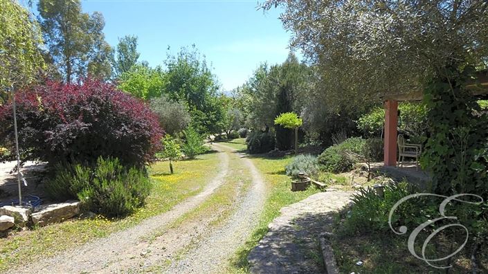 Image No.35-5 Bed Property for sale