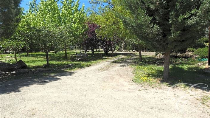 Image No.37-5 Bed Property for sale