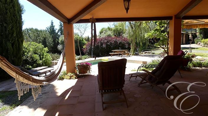 Image No.6-5 Bed Property for sale