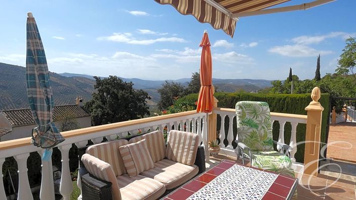 Image No.38-6 Bed Property for sale