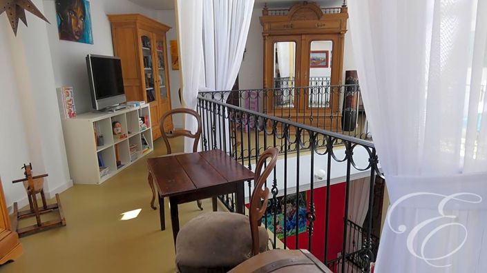 Image No.23-5 Bed Property for sale