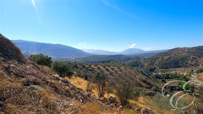 Image No.19-4 Bed Property for sale