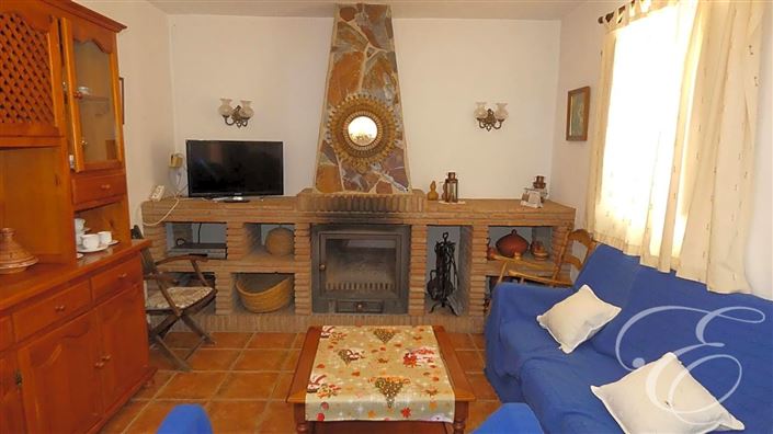 Image No.3-6 Bed Property for sale