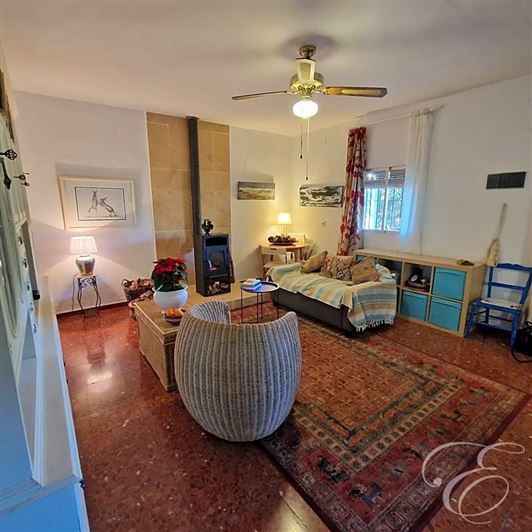 Image No.2-3 Bed Property for sale