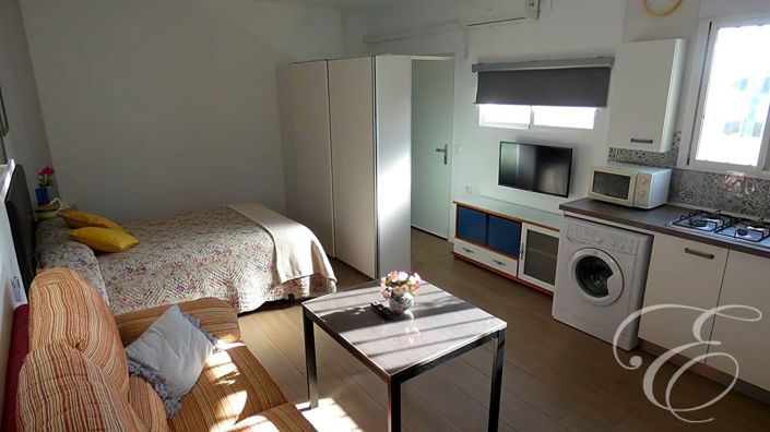 Image No.26-4 Bed Property for sale