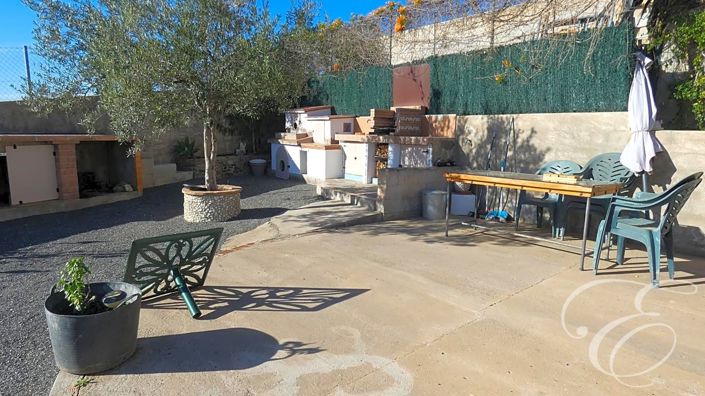 Image No.29-4 Bed Property for sale