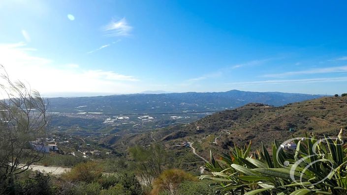 Image No.33-4 Bed Property for sale