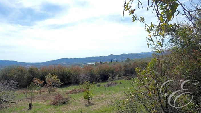 Image No.22-4 Bed Property for sale