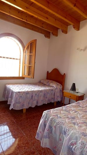 Image No.10-4 Bed Property for sale