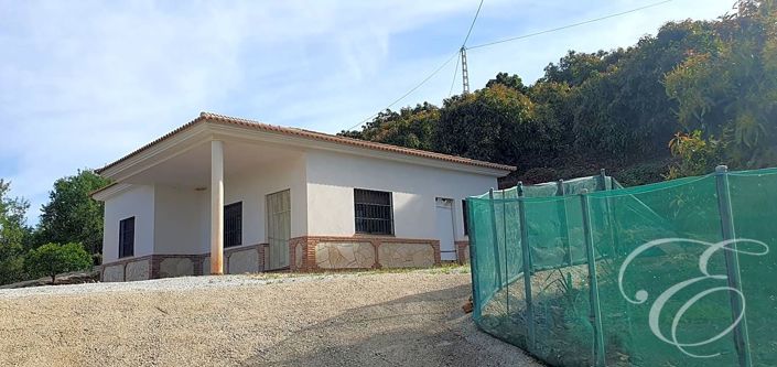 Image No.18-2 Bed Property for sale