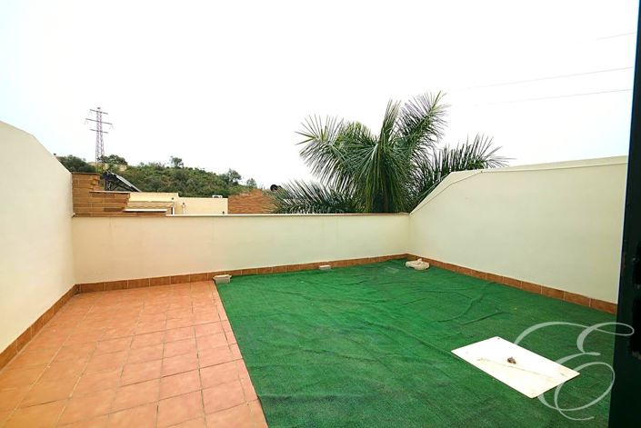 Image No.22-3 Bed Property for sale