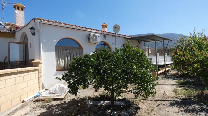 Image No.15-2 Bed Property for sale