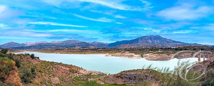 Image No.15-3 Bed Property for sale