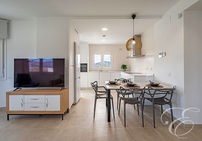 Image No.5-3 Bed Property for sale