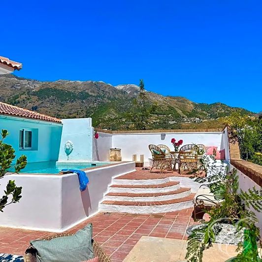 Image No.6-4 Bed Property for sale