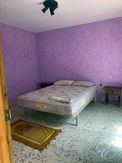 Image No.13-4 Bed Property for sale