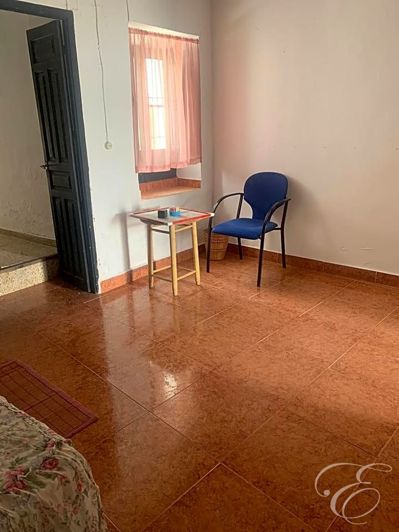 Image No.6-4 Bed Property for sale