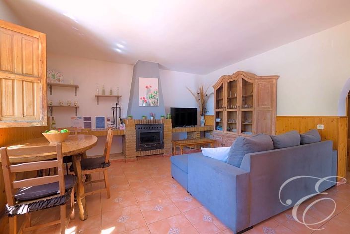 Image No.21-3 Bed Property for sale