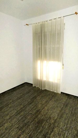 Image No.9-6 Bed Property for sale